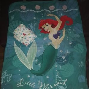 Toddler Comforter ,top and bottom sheet
